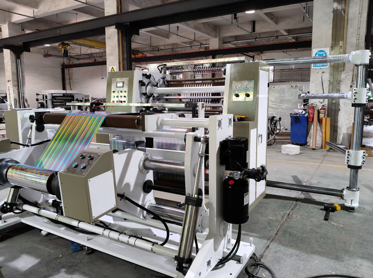 薄膜分切機(jī) 薄膜分切機(jī)